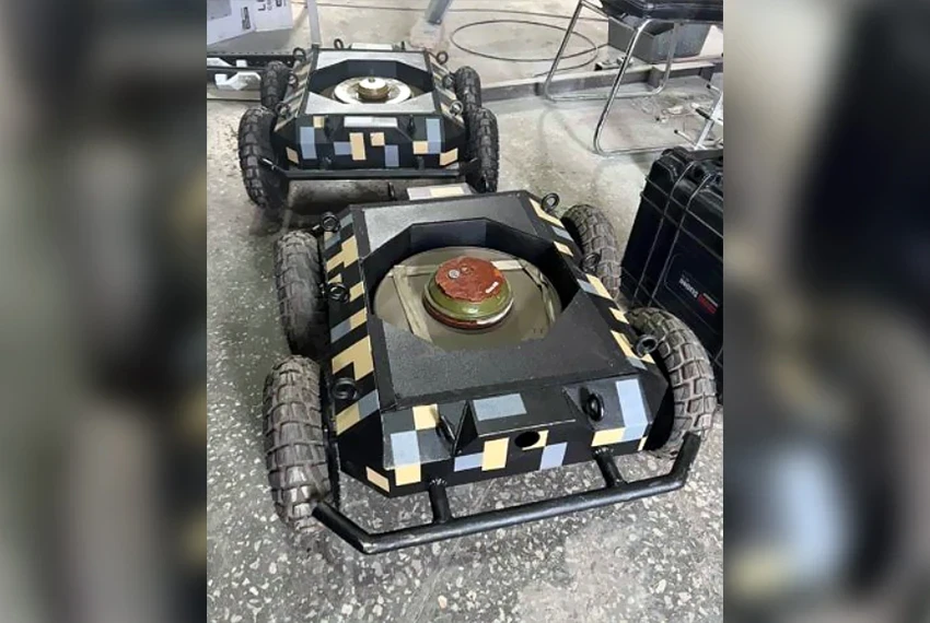 В Кыргызстане прошли испытания первого отечественного наземного робота-камикадзе