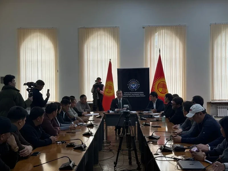 Телеканалам рекомендовали заполнять эфир отечественными фильмами и сериалами