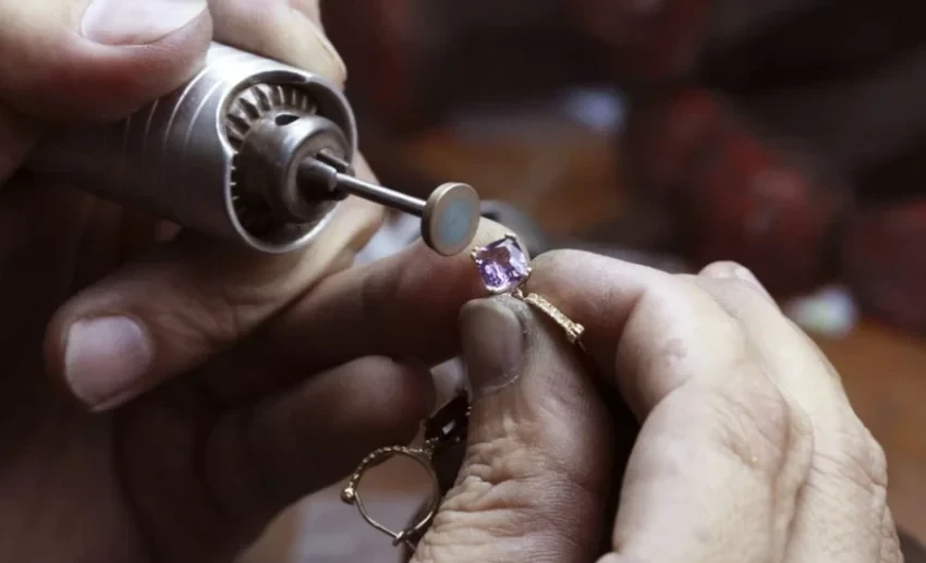 ГНС разъяснила новые правила для ювелирного бизнеса