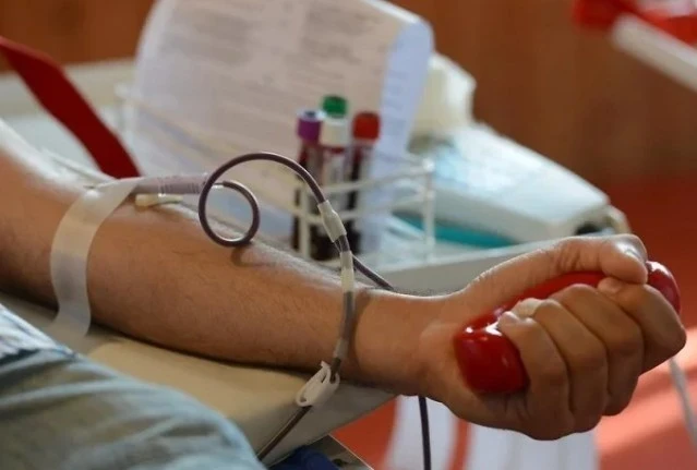 Власти Узбекистана намерены втрое увеличить число доноров крови