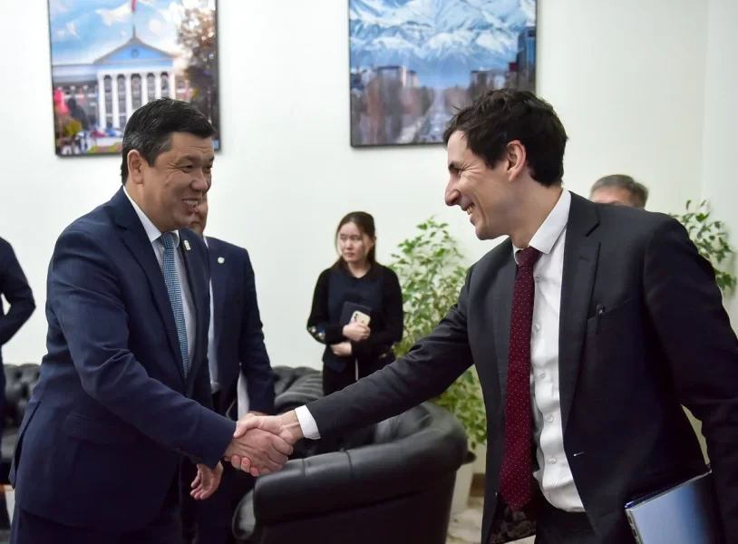 Айбек Джунушалиев обсудил с ЕБРР экологические проекты столицы