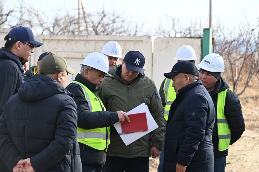 Строительство очистных сооружений в Чолпон-Ате проинспектировал Нурдан Орунтаев