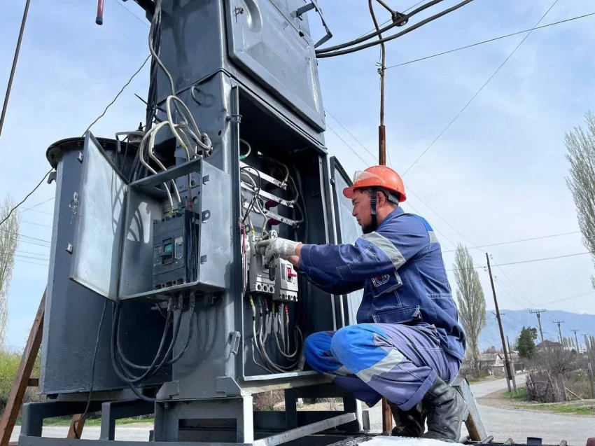 ОАО «НЭСК» в 2025 году установило и увеличило мощность 645 трансформаторов на линиях 10/0,4 кВ