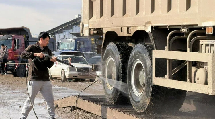 Мэрия Бишкека попросила стройкомпании соблюдать правила благоустройства