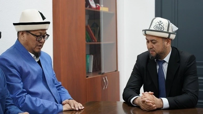 Религиозную стабильность в КР обсудили чиновники и Духовное управление мусульман