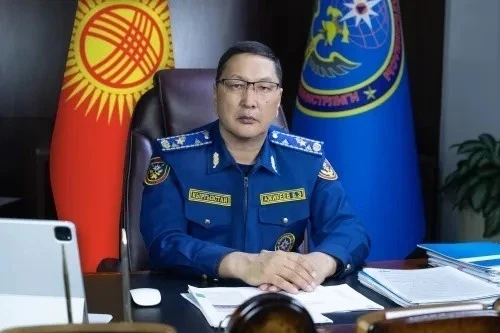 Садыр Жапаров уволил из кабмина "людей Ташиева"