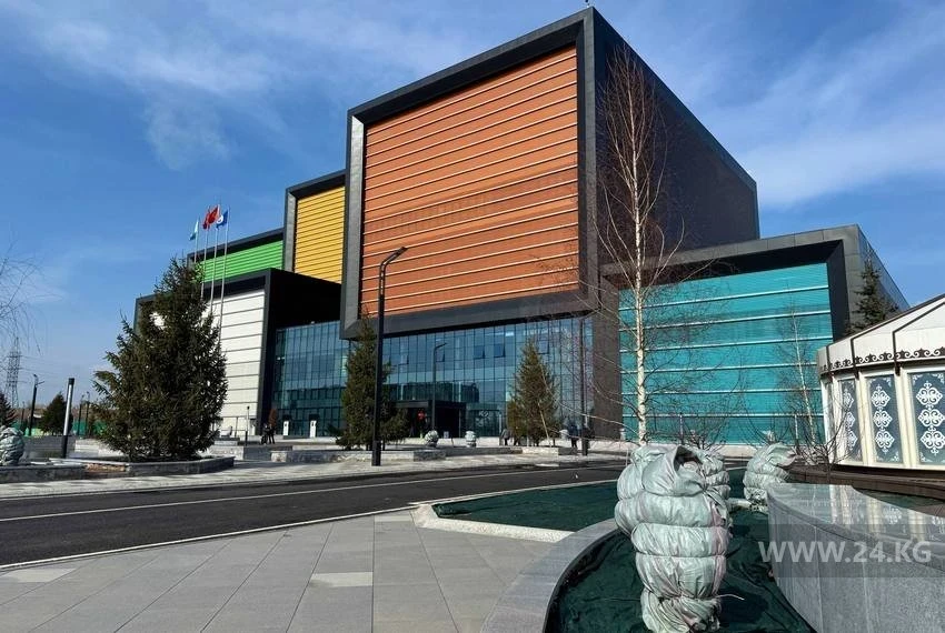 Мэр Бишкека: Новый завод перерабатывает 1 тысячу 200 тонн отходов в сутки