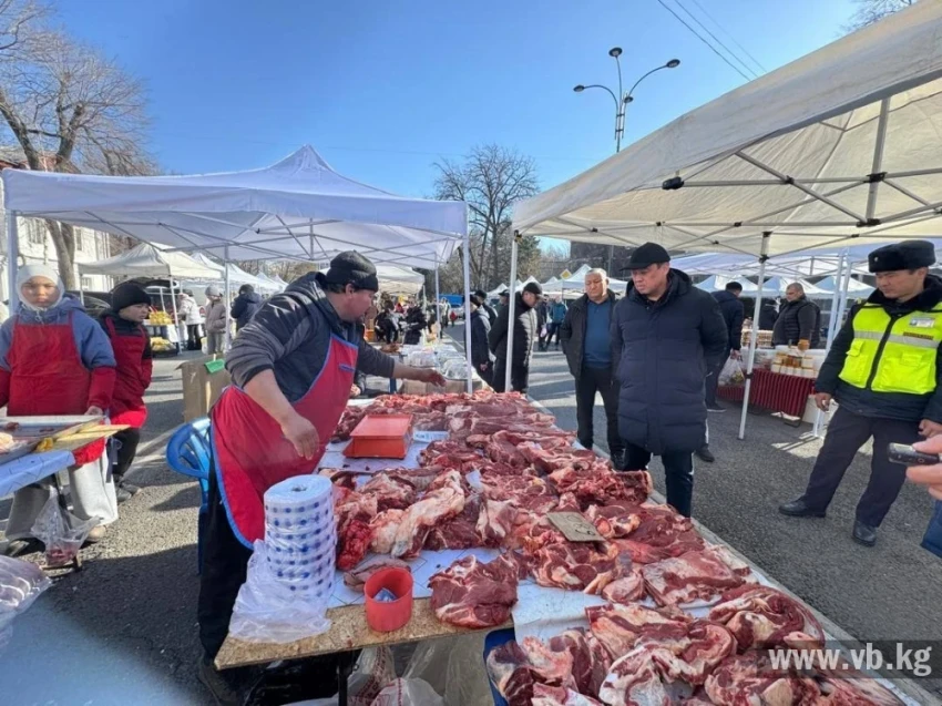 Мясо без посредников и мед в Европу: Торобаев проинспектировал ярмарку
