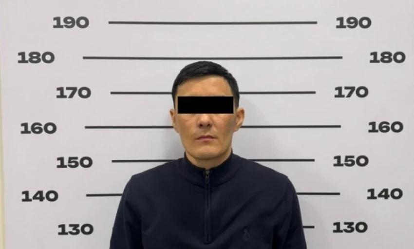 Задержан налоговый инспектор по Ленинскому району Бишкека