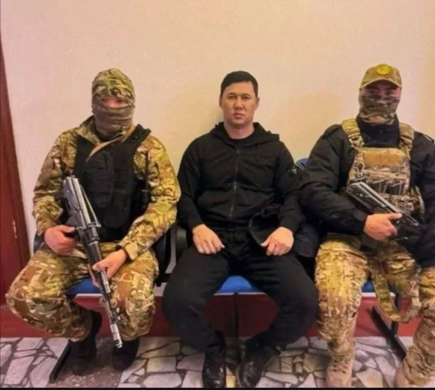 Бывшего начальника управления ГКНБ по Бишкеку подозревают в коррупции