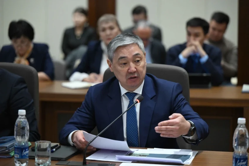 Глава кабмина объявил министрам устные замечания на заседании по дебюрократизации